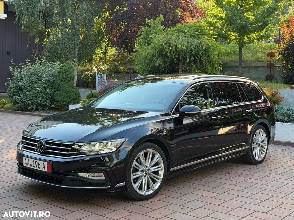 Volkswagen Passat 2.0 TDI R Executive - 1