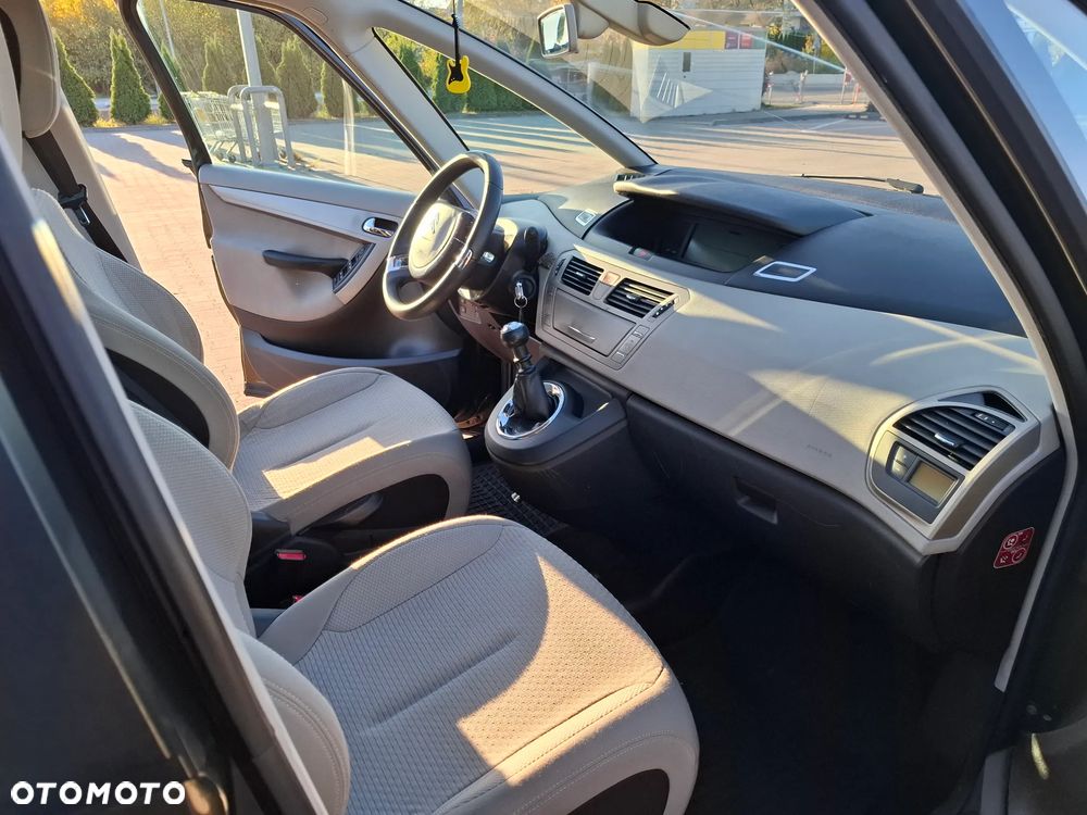 Citroen C4 Picasso 2012 photo 5