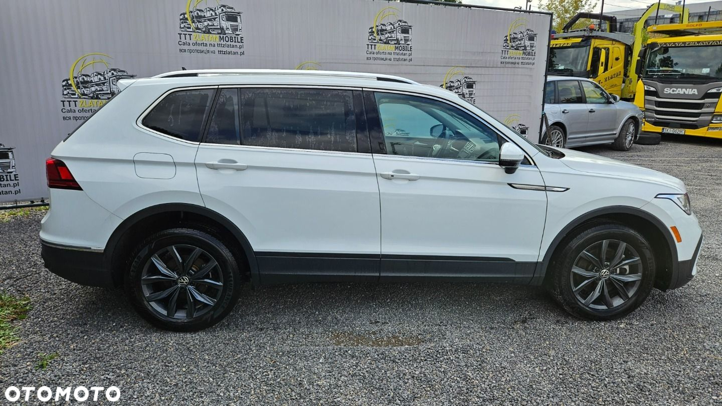 Volkswagen Tiguan - 16