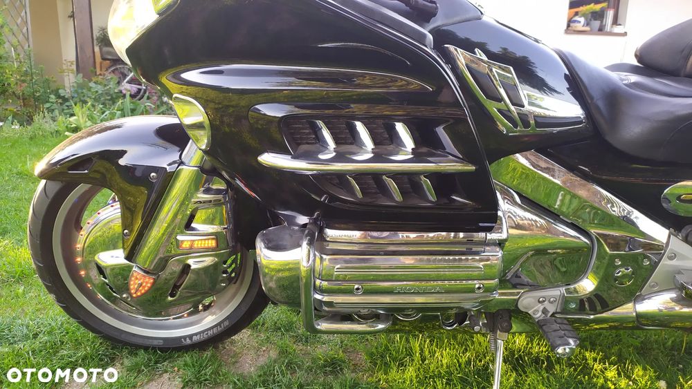 Honda GL - 13