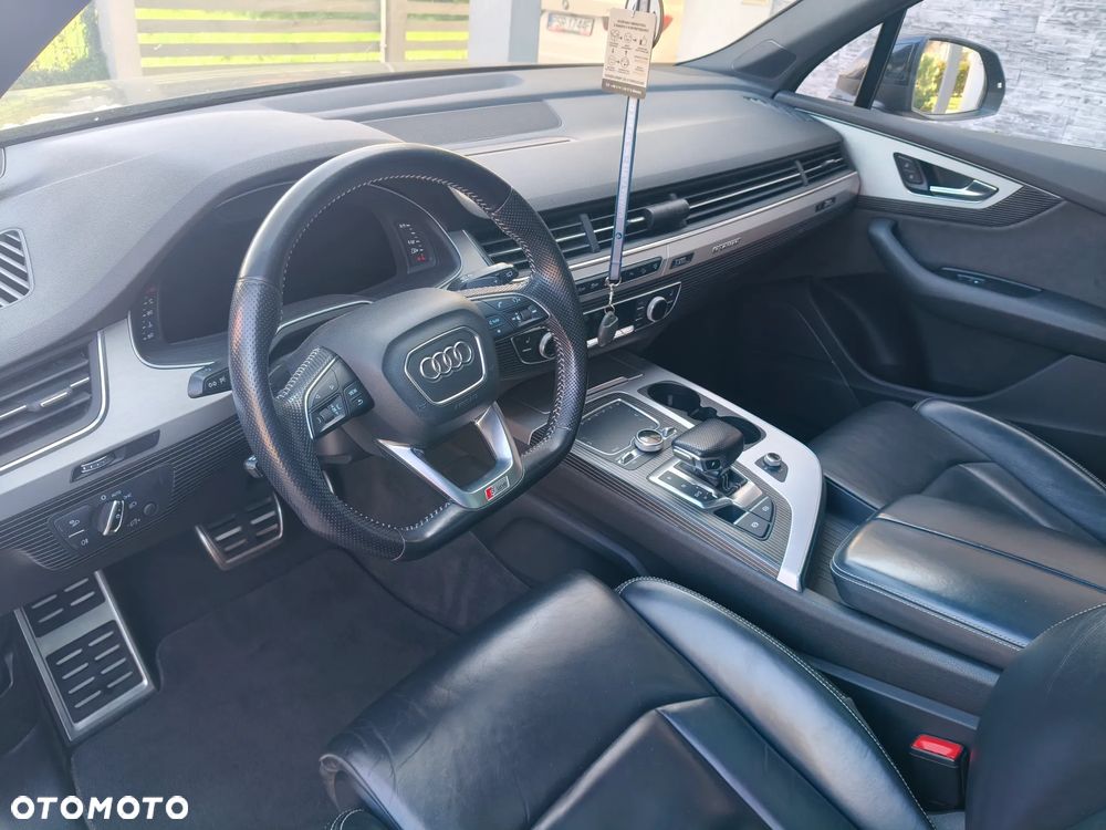 Audi Q7 - 35