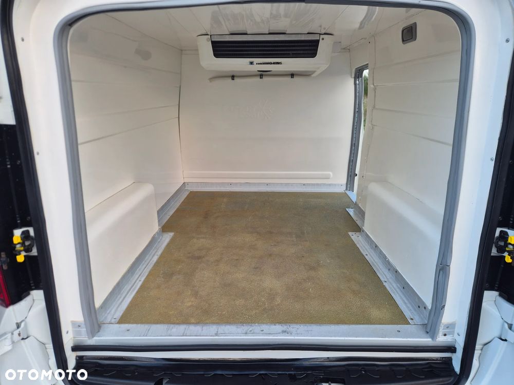 Fiat DOBLO 1.6 DIESEL 105KM MAXI LONG CHŁODNIA MROŹNIA LAMAR THERMO KING V200S MAX WYJSCIE 230V SALON PL 2017R - 19