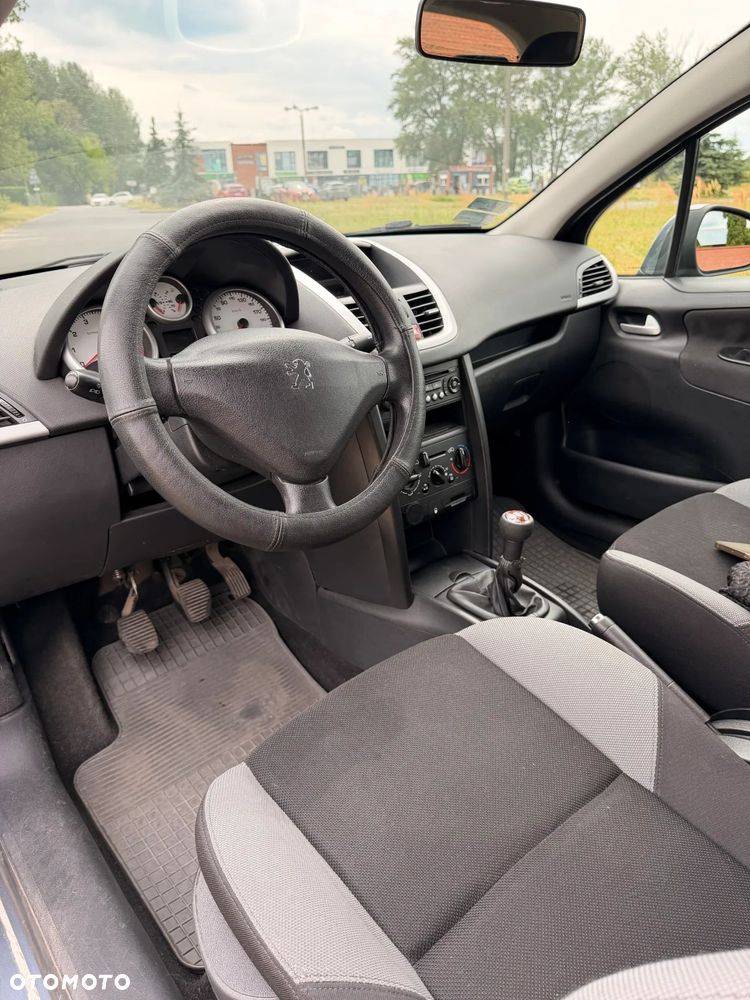 Peugeot 207 1.4 Trendy - 7