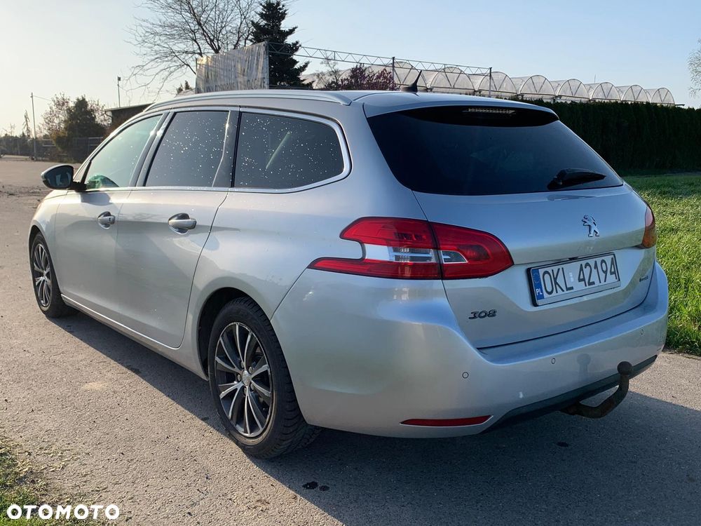 Peugeot 308 - 5
