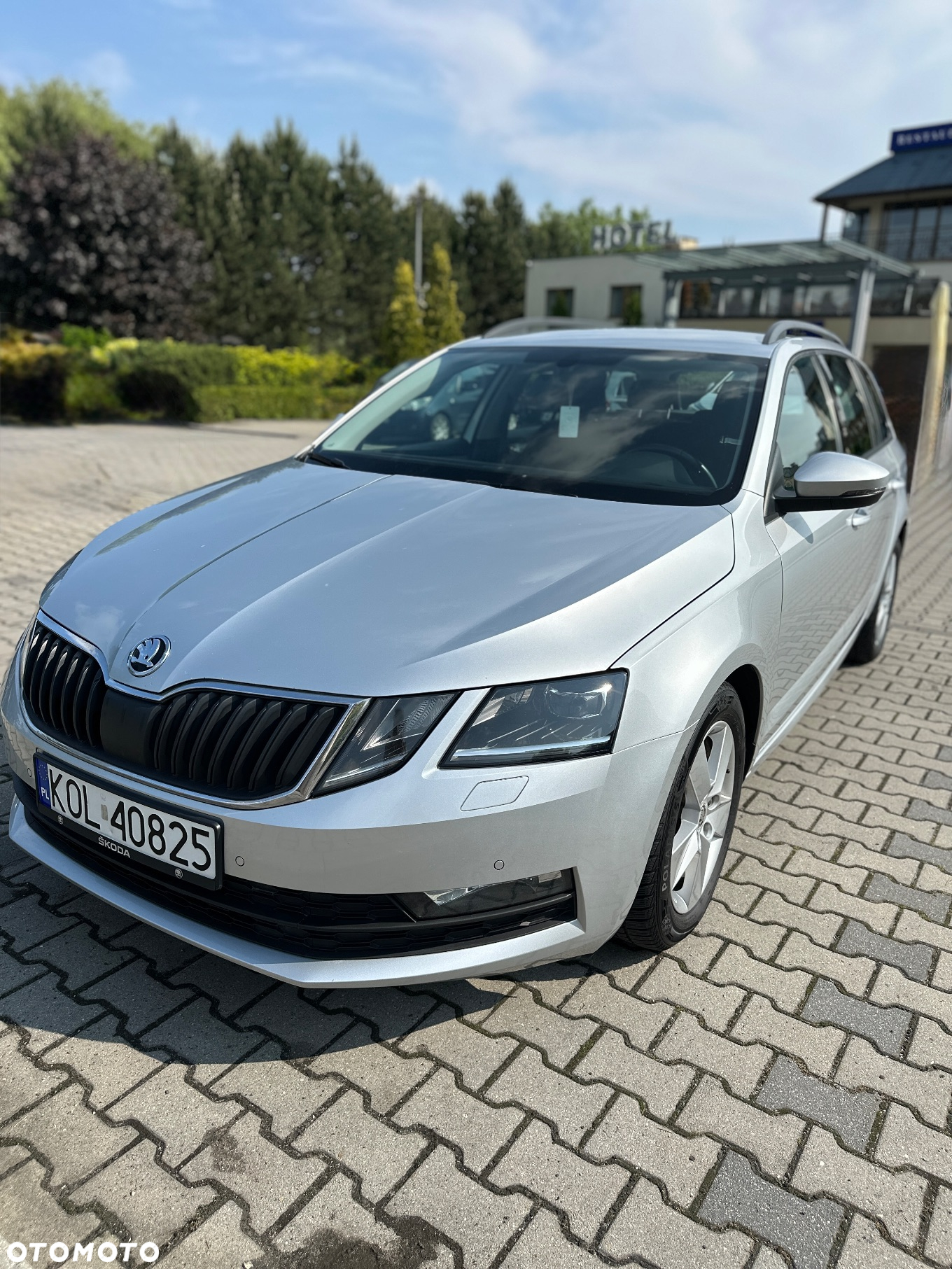 Skoda Octavia 1.6 TDI Ambition DSG - 2
