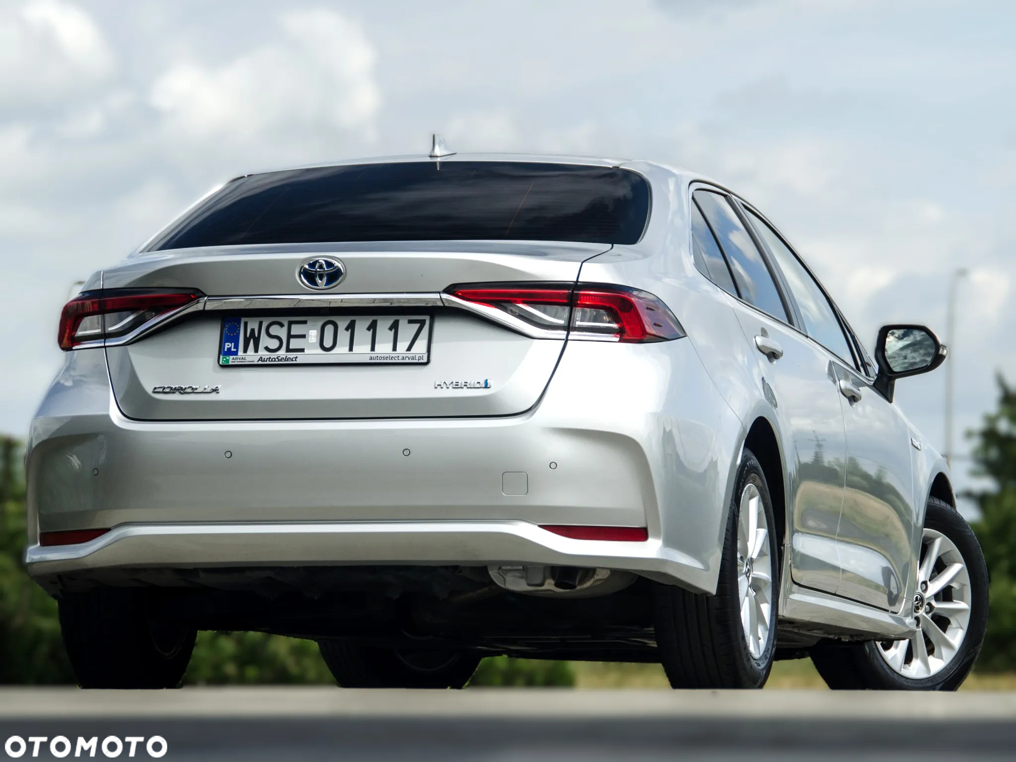Toyota Corolla 1.8 Hybrid Comfort - 12
