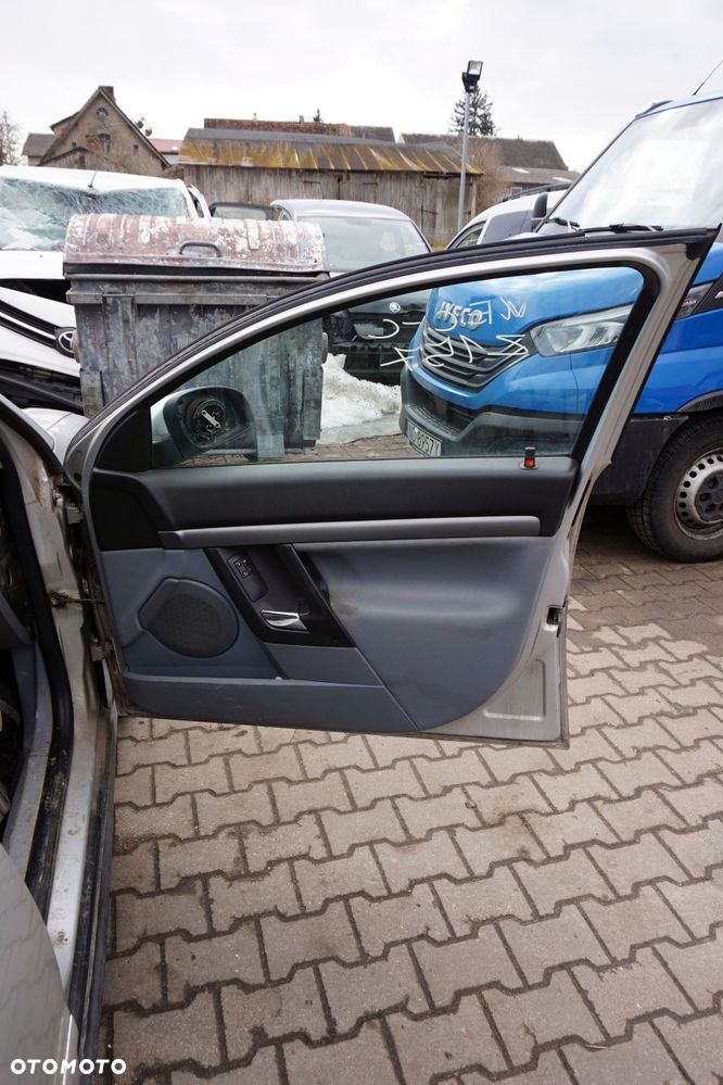 DRZWI PRZEDNIE PRAWE VECTRA C SEDAN Z157  SREBRNY OPEL 2002-2005 - 10