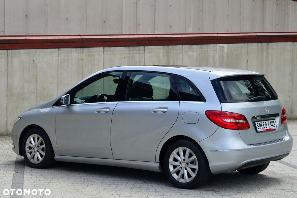 Mercedes-Benz Klasa B 180 CDI (BlueEFFICIENCY) - 6
