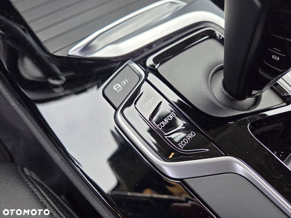BMW X3 - 32