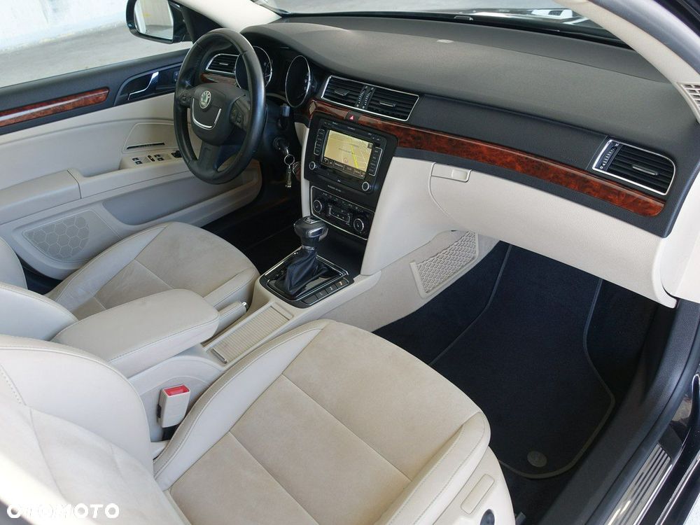 Skoda Superb - 21