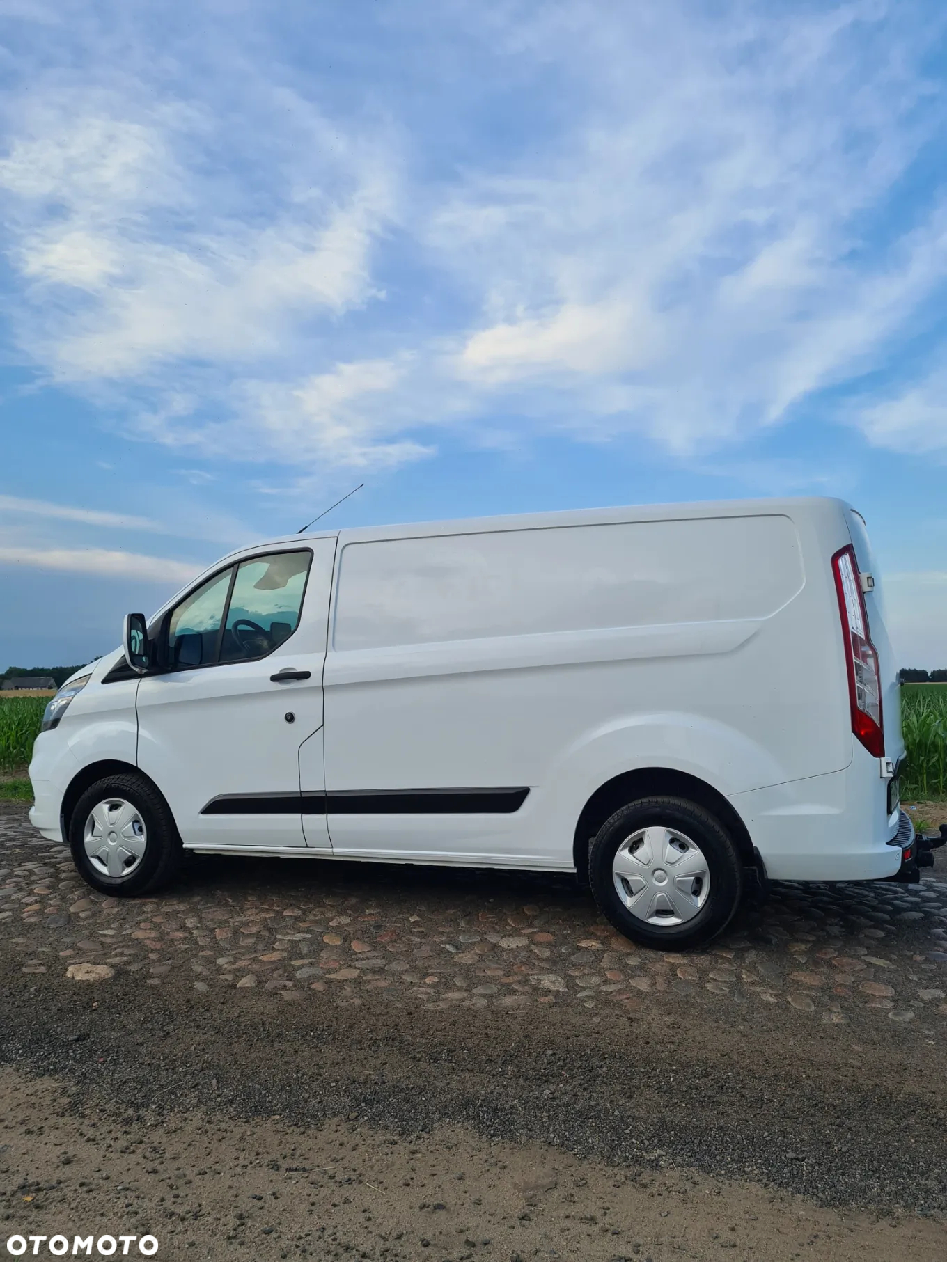 Ford Transit Custom - 13