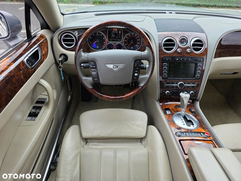 Bentley Flying Spur - 5