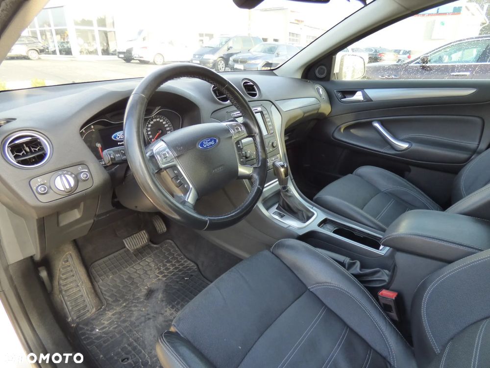 Ford Mondeo - 7
