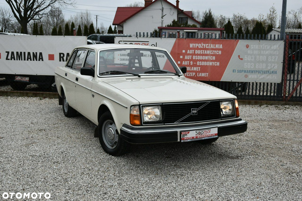 Volvo Seria 200 - 15