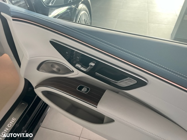 Mercedes-Benz EQS 450 4MATIC - 14
