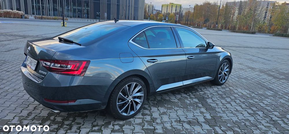 Skoda Superb 2.0 TSI 4x4 L&K DSG - 14