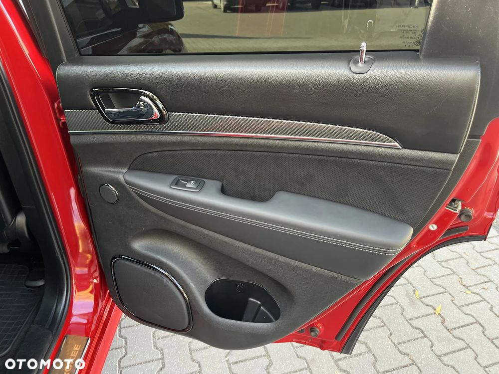 Jeep Grand Cherokee 6.4 V8 SRT8 EU6 - 23