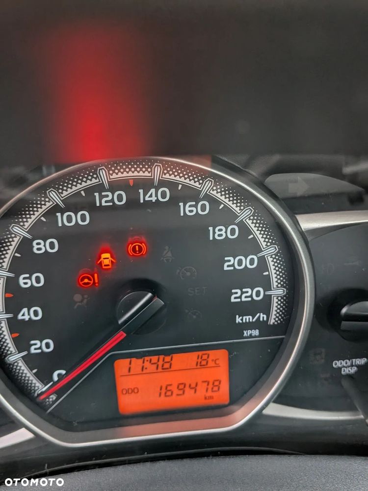 Toyota Yaris 1.0 Life - 6