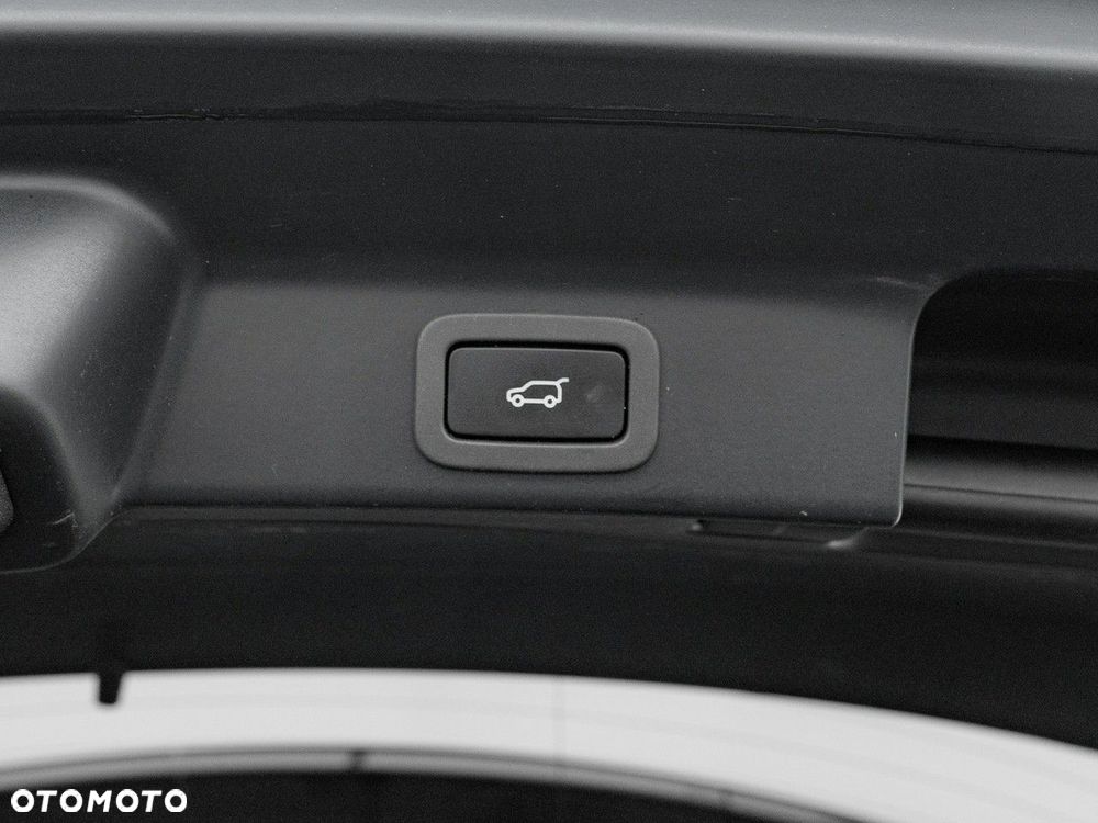 Jaguar F-Pace 2.0 i4P AWD Portfolio - 30