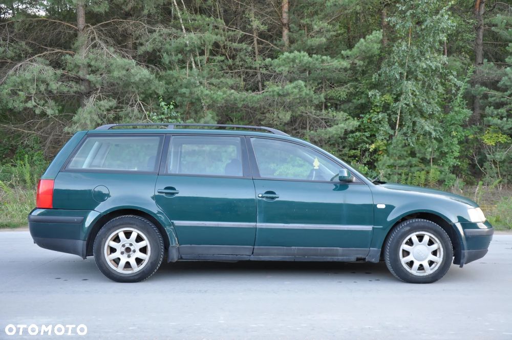 Volkswagen Passat 1.9 TDI CL - 34
