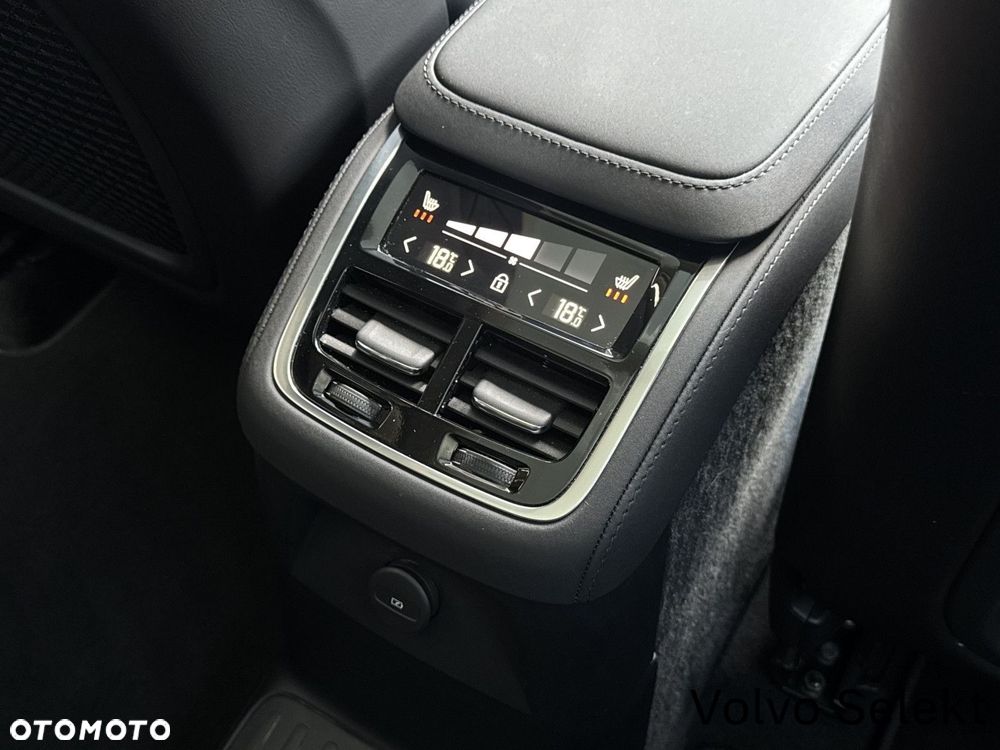 Volvo XC 90 - 14