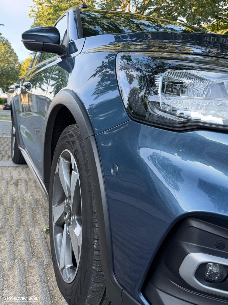 Ford Focus 1.0 EcoBoost S&S ACTIVE - 6