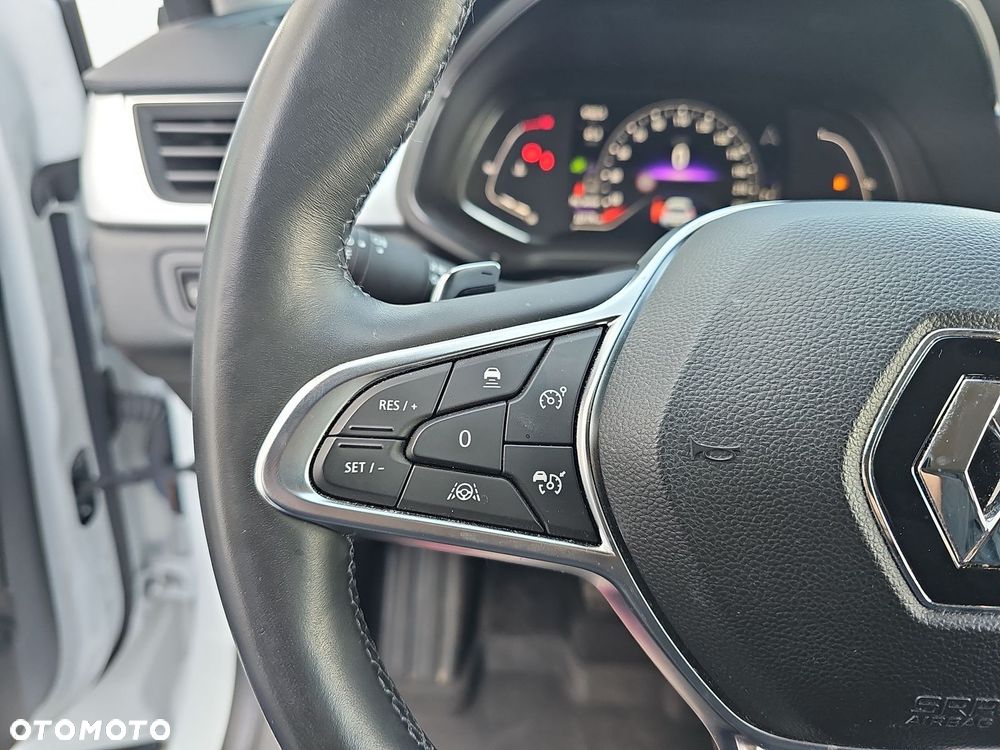 Renault Captur - 16