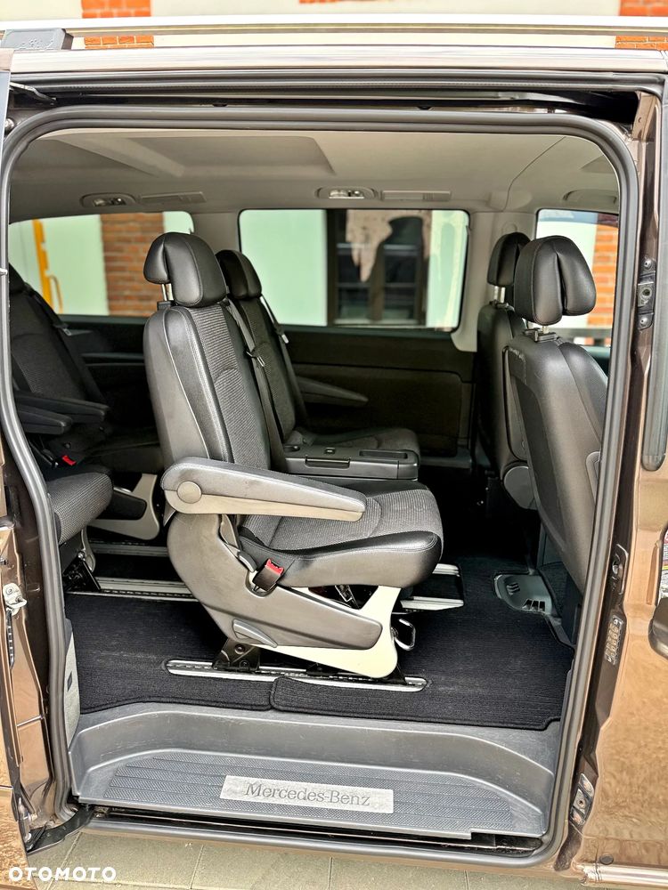 Mercedes-Benz Viano 3.0 CDI DPF lang Automatik Trend - 24
