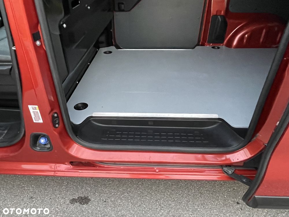 Opel Vivaro - 24
