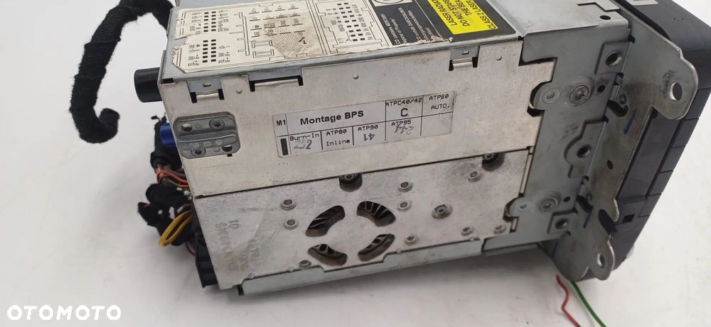 Volkswagen Passat B6 Radio Nawigacja Kolorowy Wyświetlacz GPS Ramka Szczotkowana 1K0035198B - 3