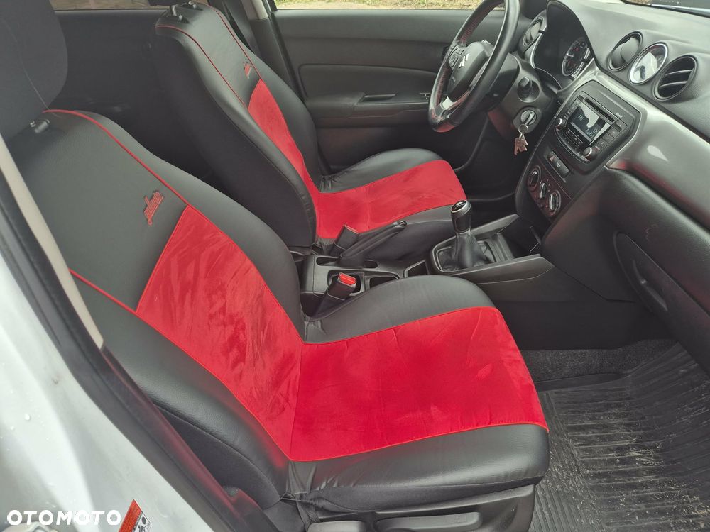 Suzuki Vitara 1.6 Comfort 2WD - 16