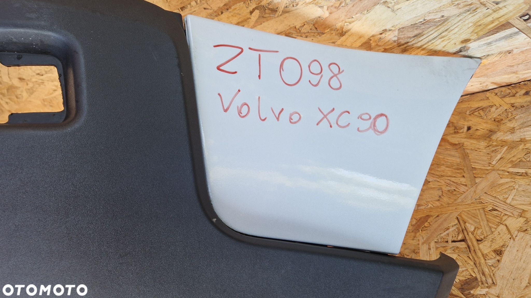 VOLVO XC90  ZDERZAK TYLNY TYŁ 08620600 - 1