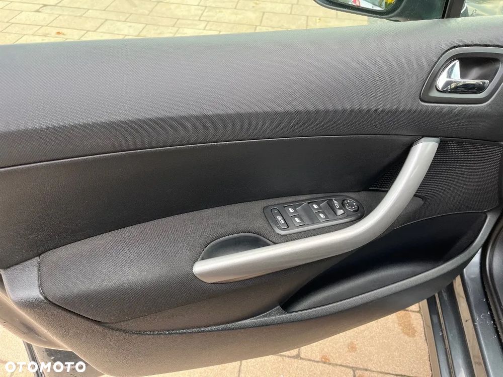 Peugeot 308 1.6 HDi Access - 11