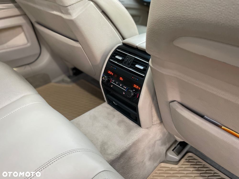 BMW Seria 7 730d - 9