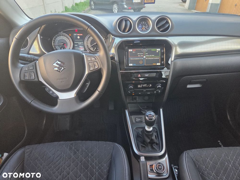 Suzuki Vitara 1.4 Boosterjet SHVS Elegance Sun 4WD - 8