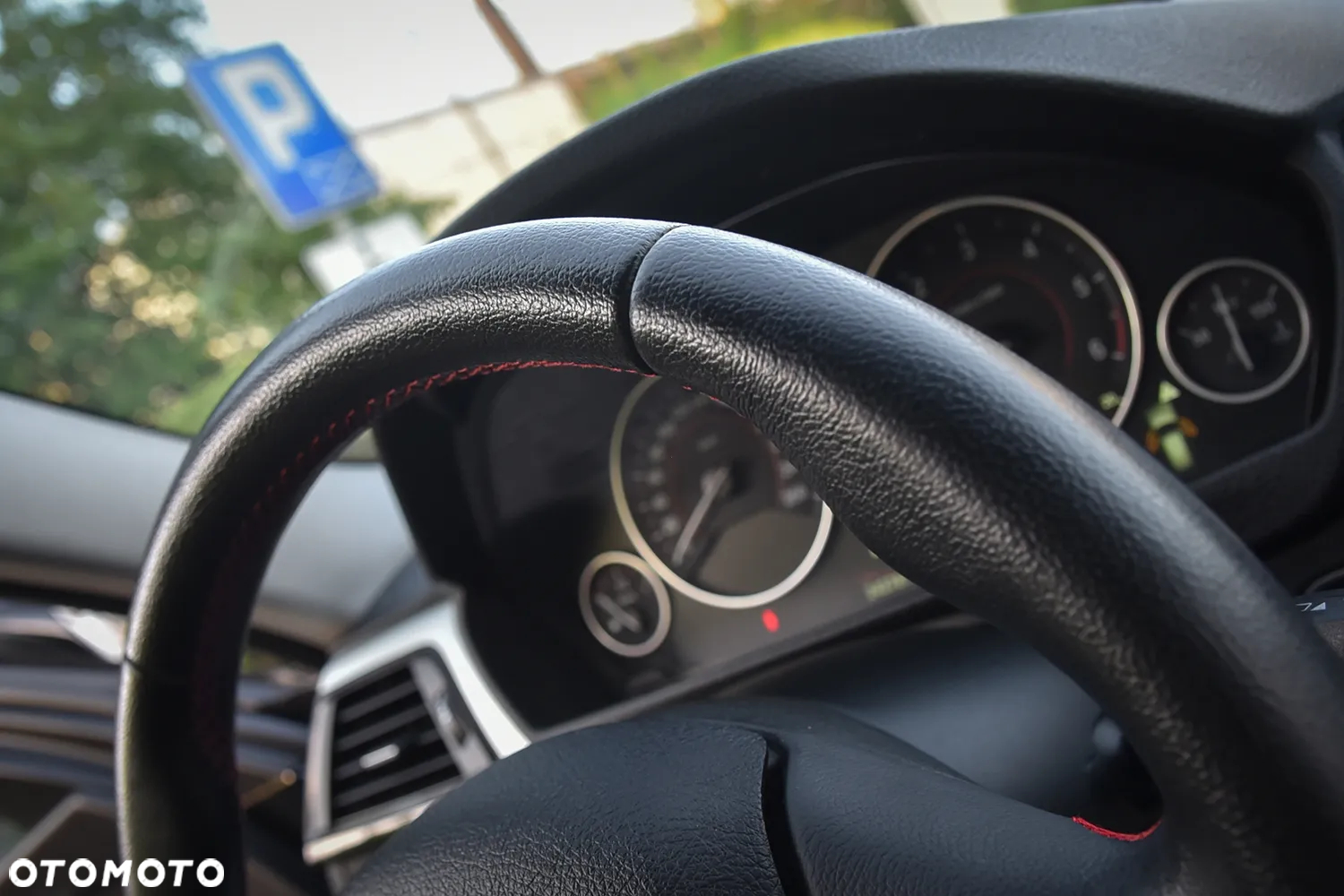 BMW Seria 3 318d Sport Line - 29