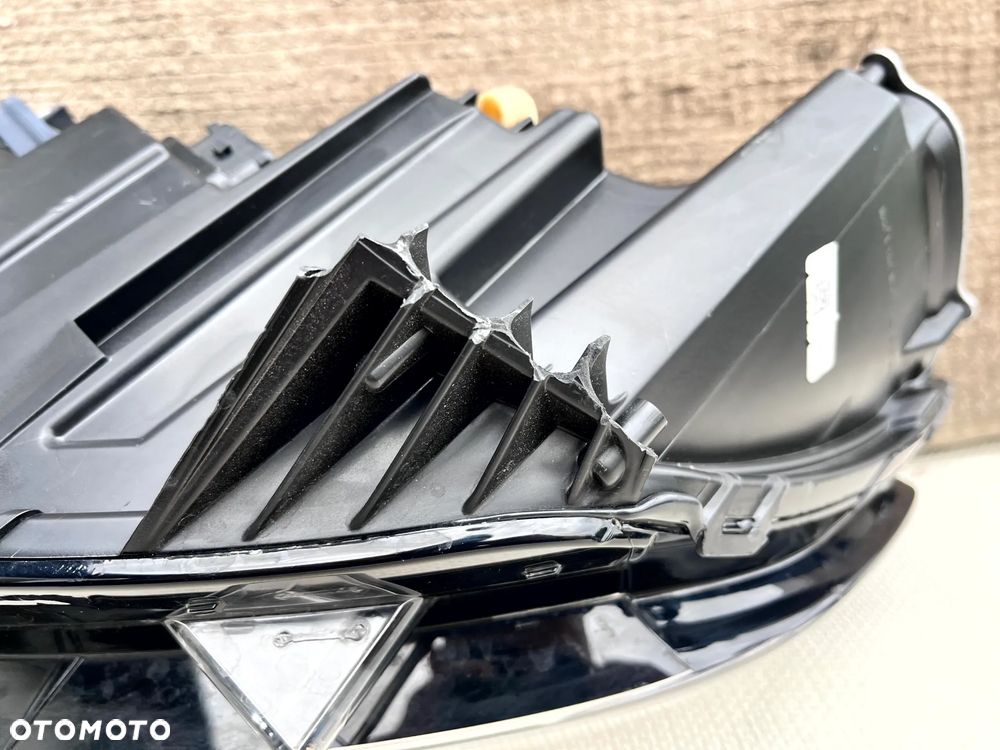 DACIA SANDERO STEPWAY III LOGAN III JOGGER 2020- LAMPA PRAWY PRZÓD PRAWA PRZEDNIA ORYGINAŁ VARROC 260109490R BRAK JEDNEGO UCHYWTU - 20