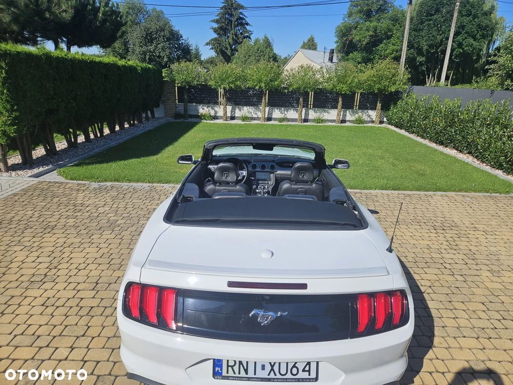 Ford Mustang 2.3 EcoBoost - 8