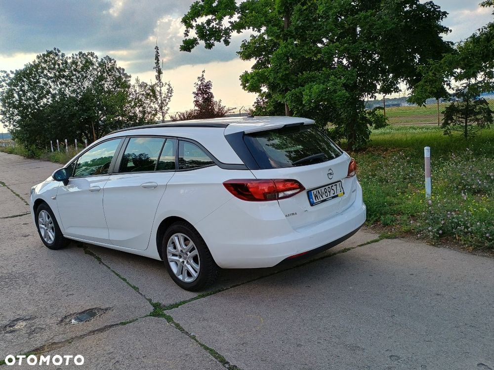 Opel Astra 1.4 T Enjoy - 9