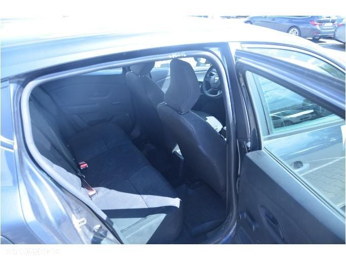 Dacia Sandero - 23