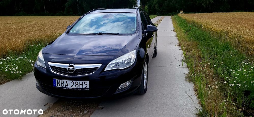 Opel Astra 1.4 Turbo Sport - 4