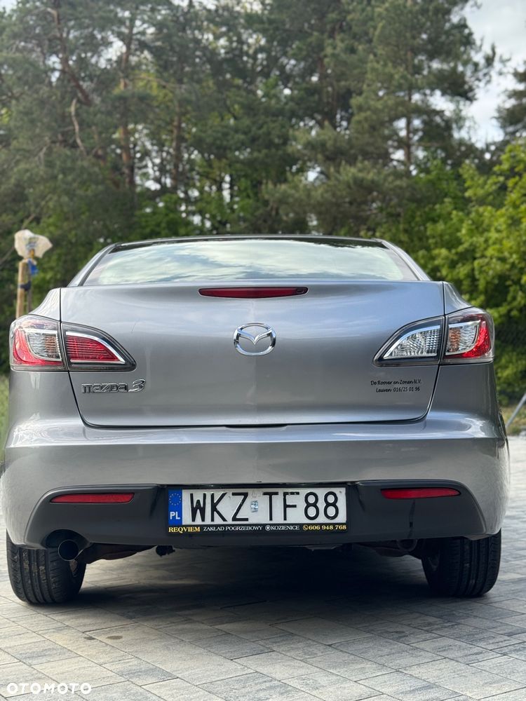 Mazda 3 - 6