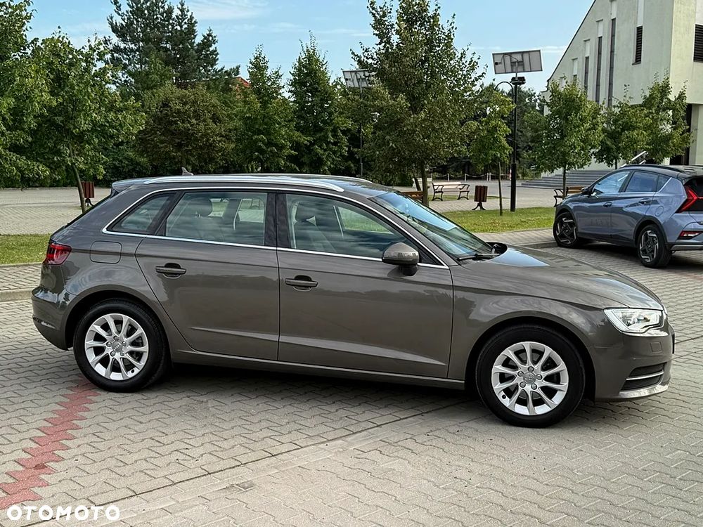 Audi A3 Sportback 1.4 TFSI Attraction - 12