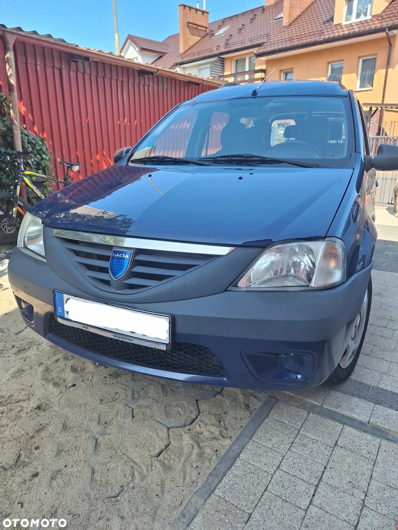 Dacia Logan - 1