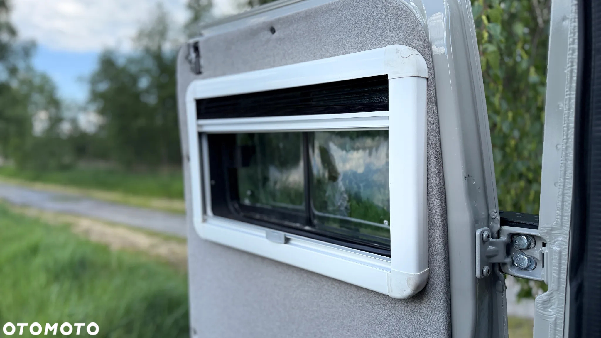 Mercedes-Benz 319 4x4 Automat - 19