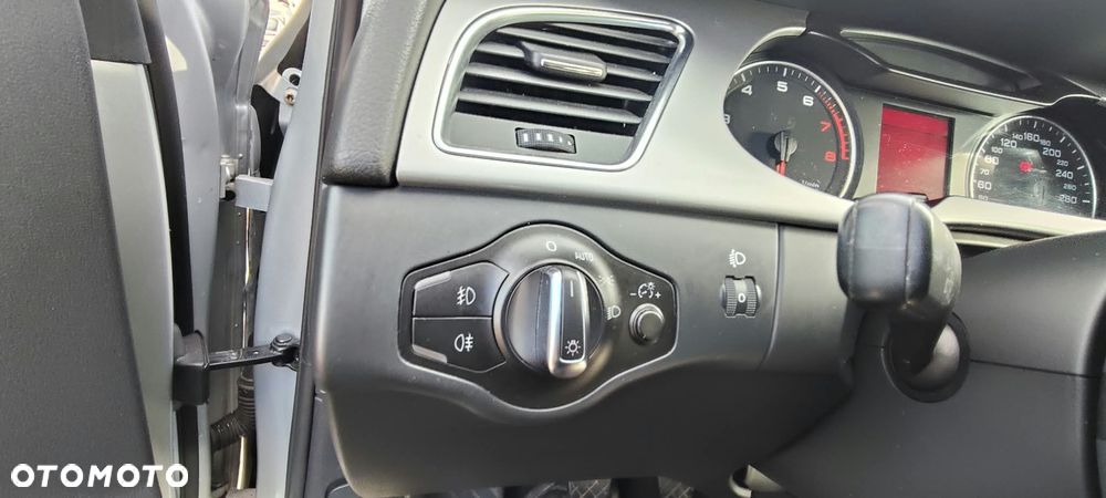 Audi A4 Avant - 20