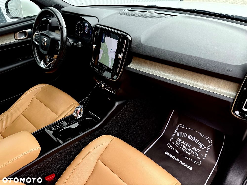 Volvo XC 40 D3 SCR Inscription - 29