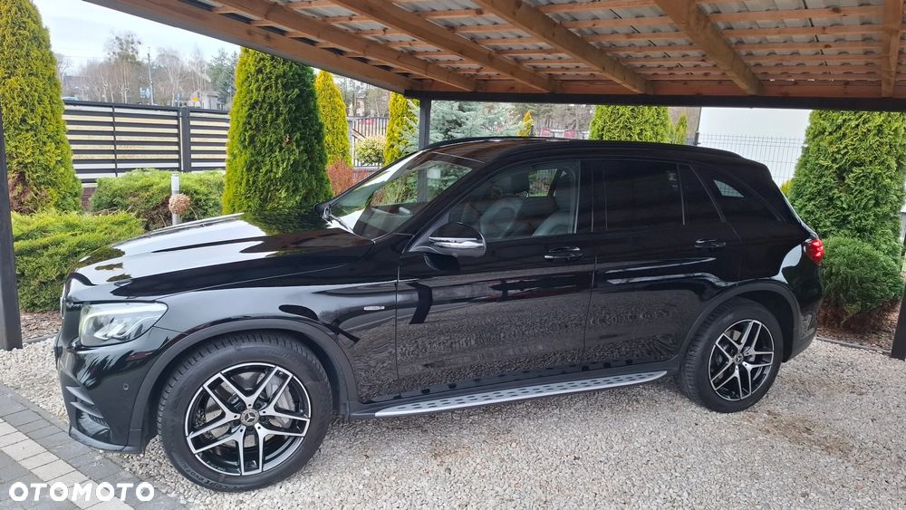 Mercedes-Benz GLC - 25