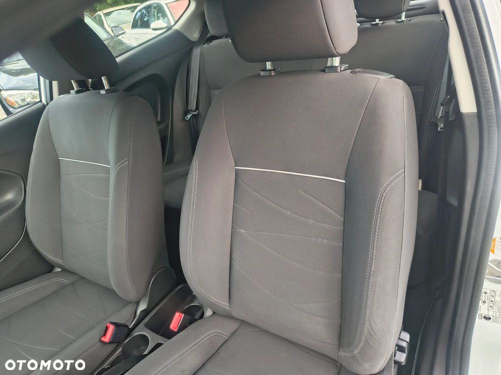 Ford Fiesta 1.25 Celebration - 15