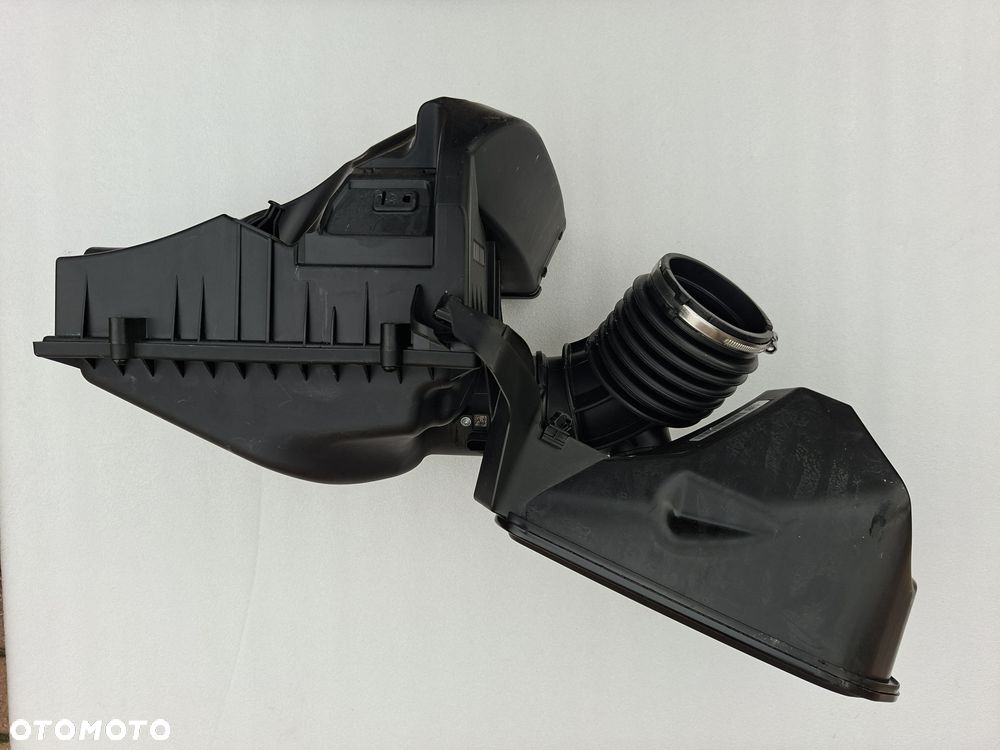 OBUDOWA FILTRA REZONATOR BMW 5 G30 G31 6 G32 7 G11 G12 Nowy filtr!! - 1